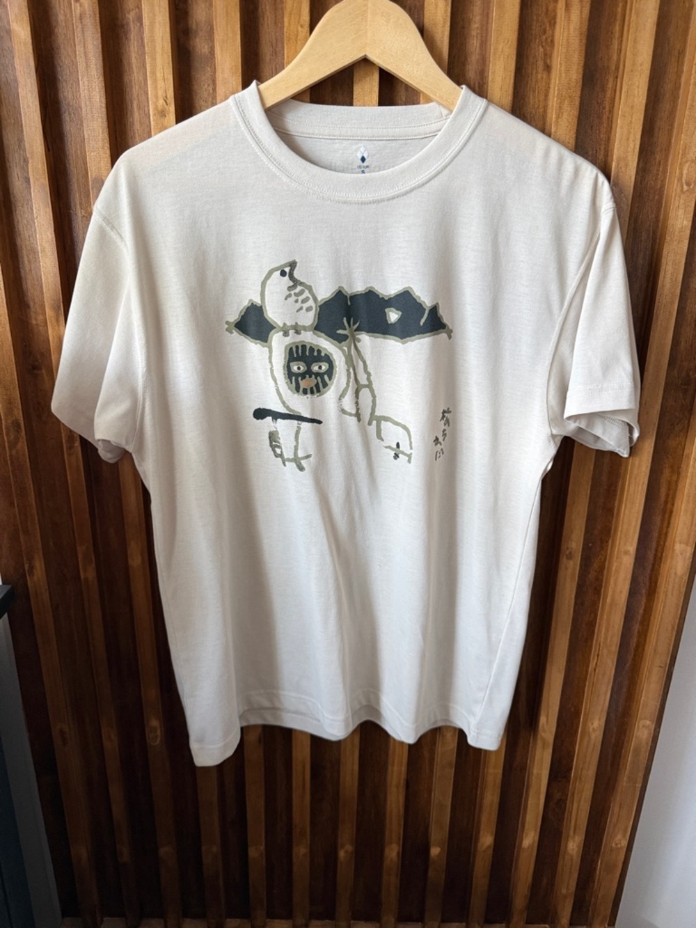 MONT-Bell Wichron T Tori To Yamaotoko Tee in Ivory. S